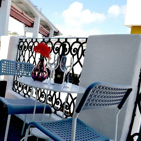 アパート Arts, Cultural & Design District With A Sunny View リスボン